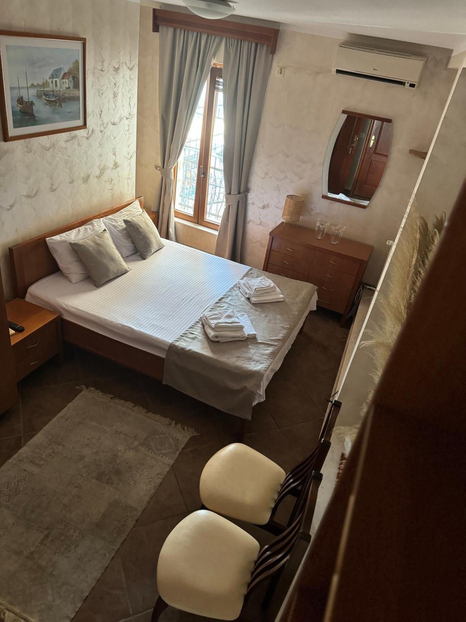 Hotel Anderba Krasići Buitenkant foto