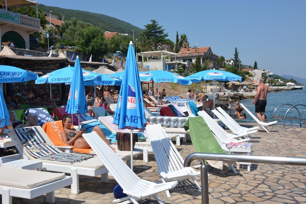 Hotel Anderba Krasići Buitenkant foto