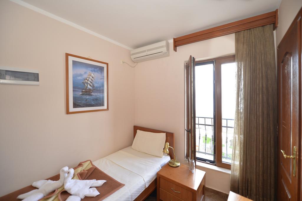 Hotel Anderba Krasići Buitenkant foto